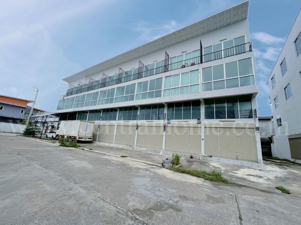 อาคารพาณิชย์ RP Place ถ.บางใหญ่-บางคูลัด ซ.กันตนา บางใหญ่ ขาย/เช่า