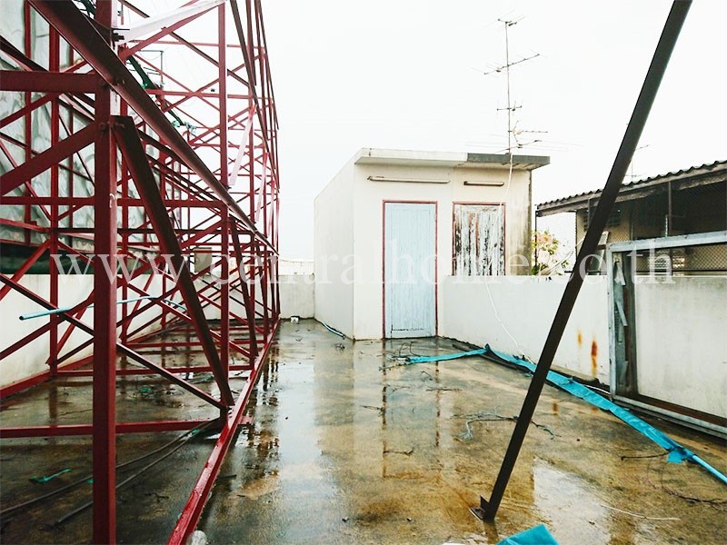 main-16