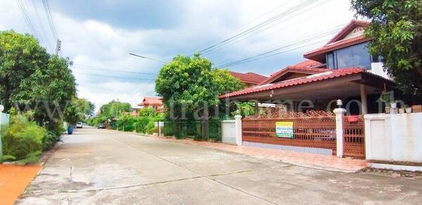 บ้านเดี่ยว หมู่บ้าน ปรีชา รังสิต ใกล้ สถานีรถไฟฟ้า สายสีแดง