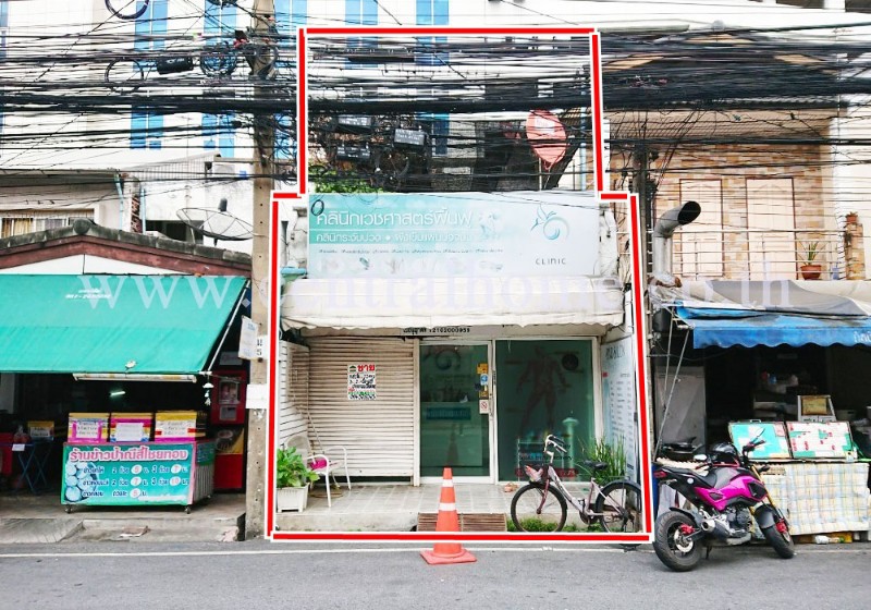 ทาวน์เฮ้าส์ หมู่บ้าน สี่ไชยทอง ปากทาง แจ้งวัฒนะ - ปากเกร็ด 24