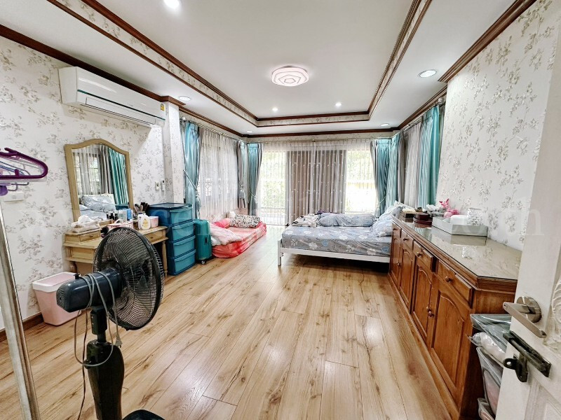 main-9