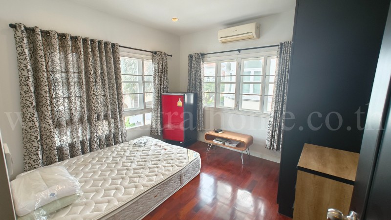 main-9